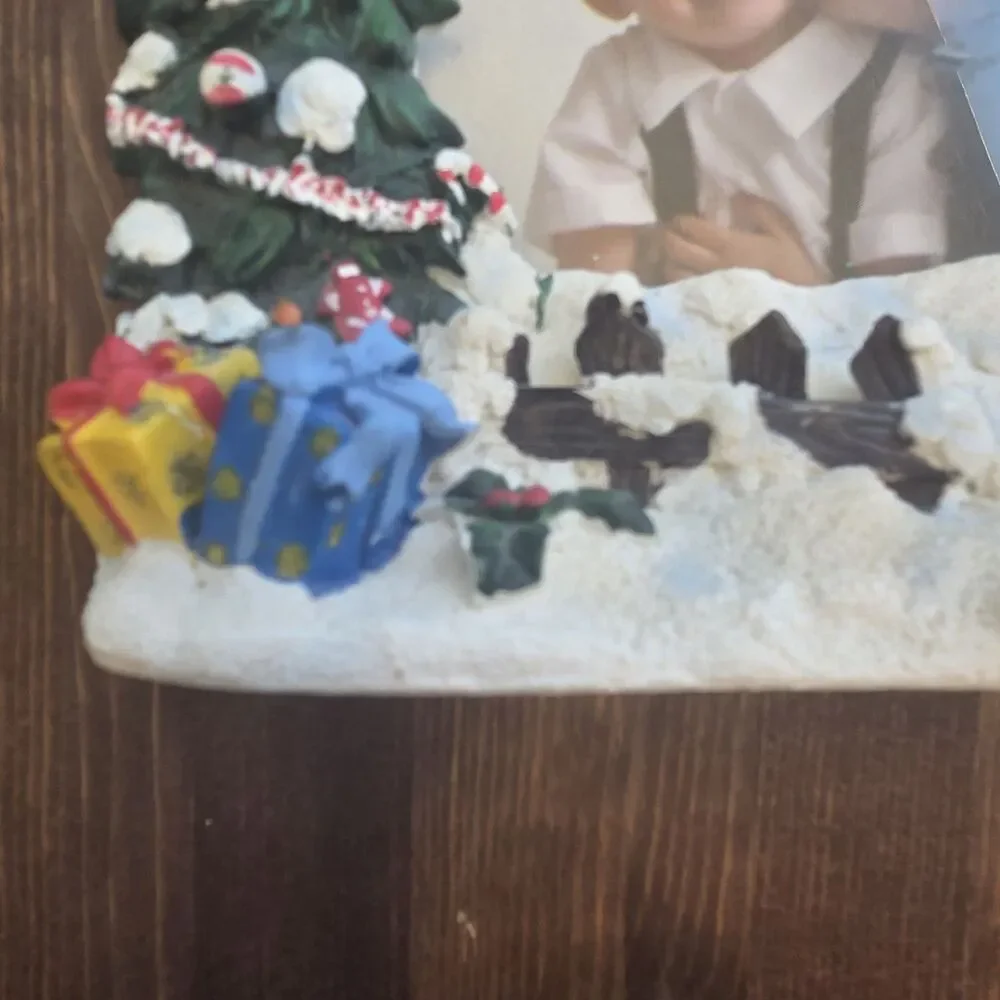 Vintage Christmas Santa Picture Frame 4x6 Holiday Photo Frame Tree & Gifts